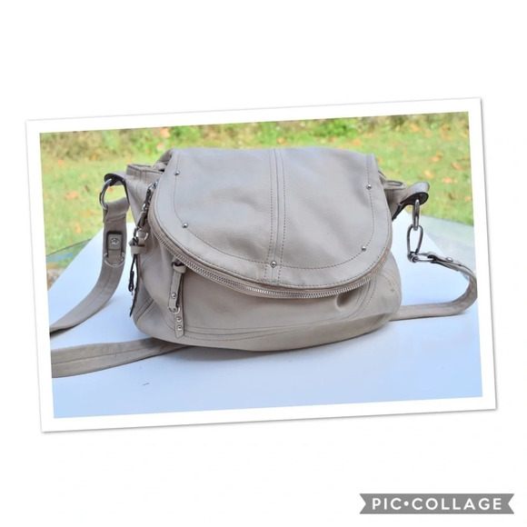 B. Makowsky fold over cross body bag - Picture 1 of 8